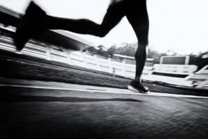 Lee más sobre el artículo Técnica de carrera en Madrid: Corre mejor y lesiónate menos